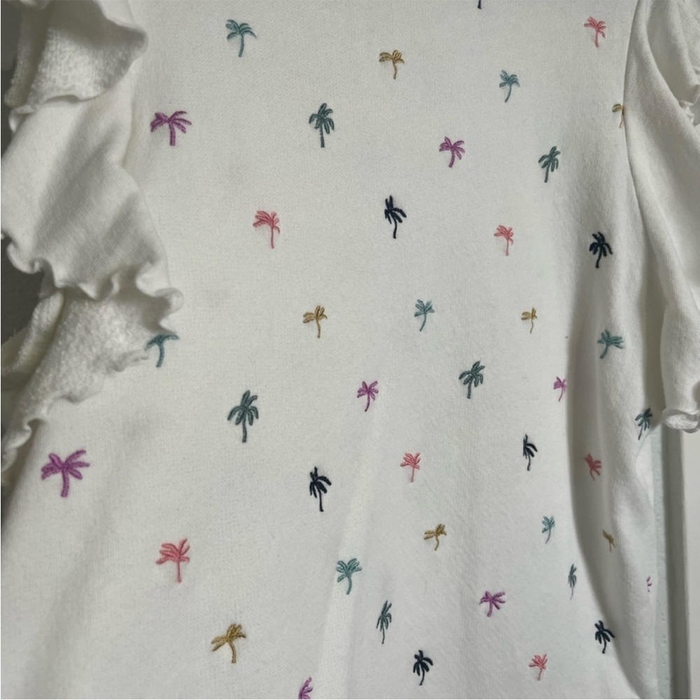 Marine Layer Caroline Embroidered
Cap Sleeve Sweatshirt - Picture 10 of 12